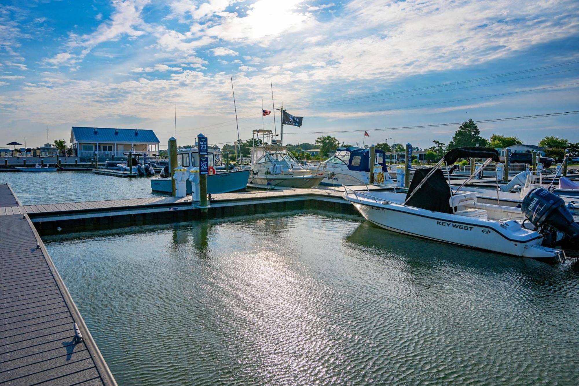 Blufin Bungalows & Marina Chincoteague Buitenkant foto
