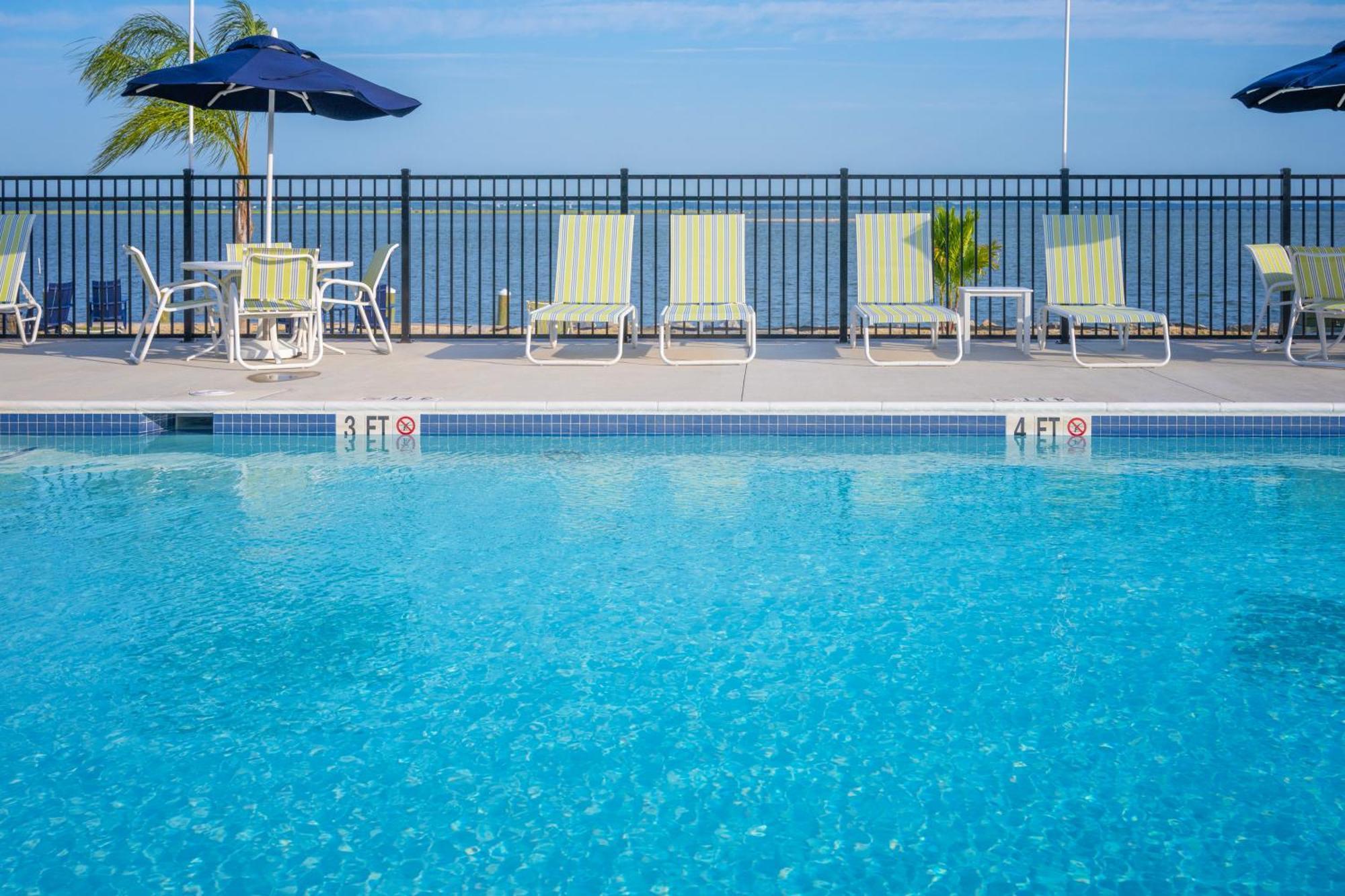 Blufin Bungalows & Marina Chincoteague Buitenkant foto
